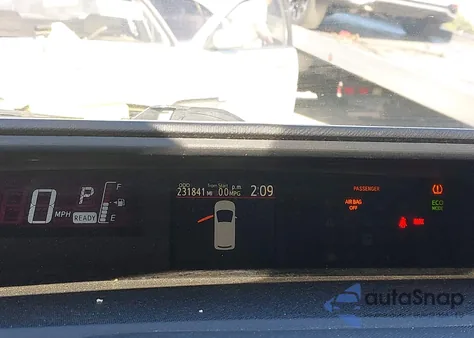 2016 Toyota Prius C One z USA, uszkodzony, nr VIN JTDKDTB32G1122577